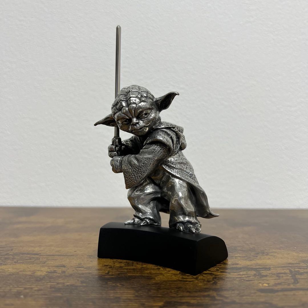  SELANGOR スター・ウォーズ フィギュリン 「ヨーダ」