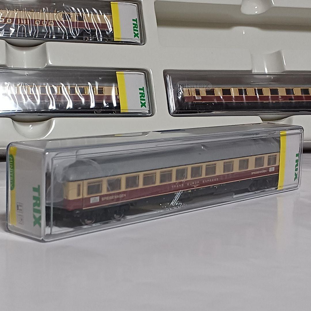 ミニトリックス Nゲージ 西ドイツ ラインゴルト 客車５両セット