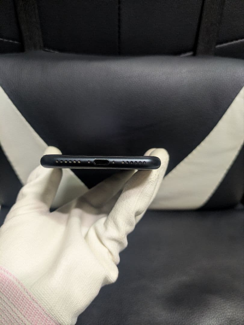 美品　iPhone　se3 第3世代　64gb SIMフリー　黒　ブラック61