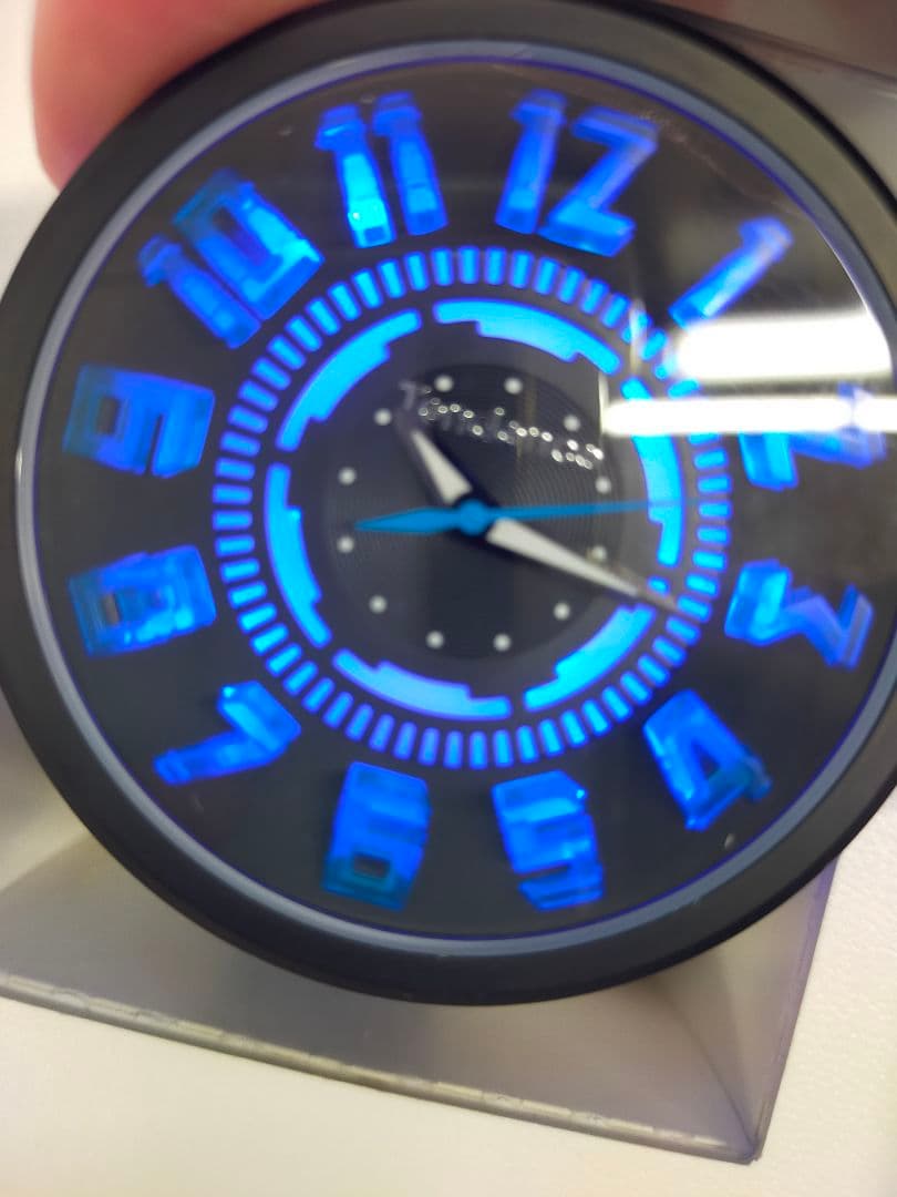 腕時計メンズ電池交換済みテンデンスTendenceフラッシュTY531003中古