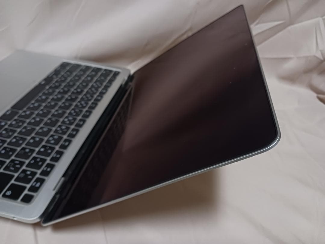 MacBook Air（Retina, 13-inch, 2020)　A2179