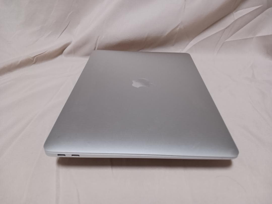 MacBook Air（Retina, 13-inch, 2020)　A2179