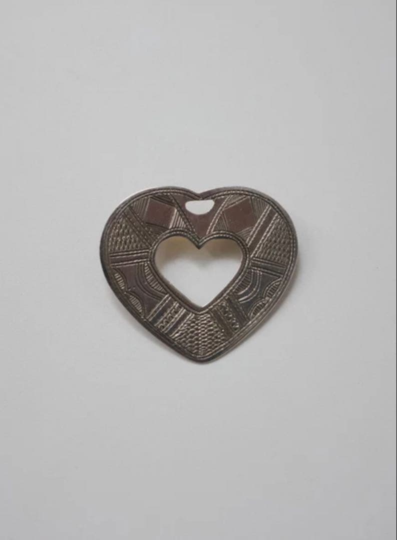 【TUAREG（トゥアレグ）】シルバー925/ハートブローチ＆ネックレス