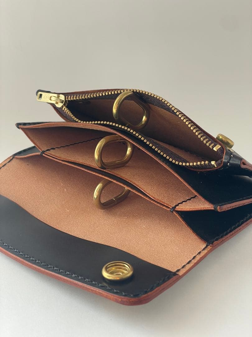 【制作入れ替えのため値下げ】ミドルトラッカーウォレット／　メンズ　レディース本革