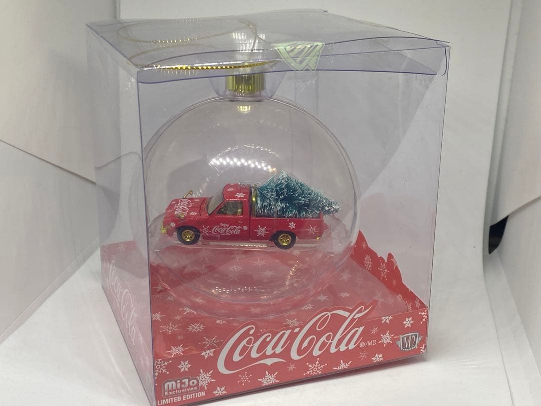 M2チェイス 1/64 ダットサン クリスマス仕様 ２台セット チェース