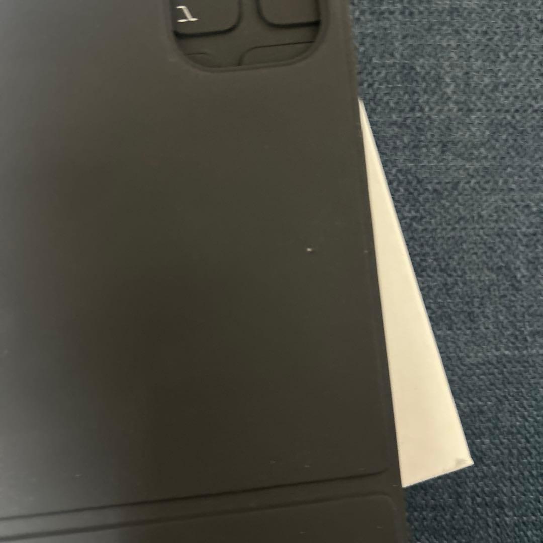 iPad air 本体 MUWE3J/A スマートキーボードフォリオ付き