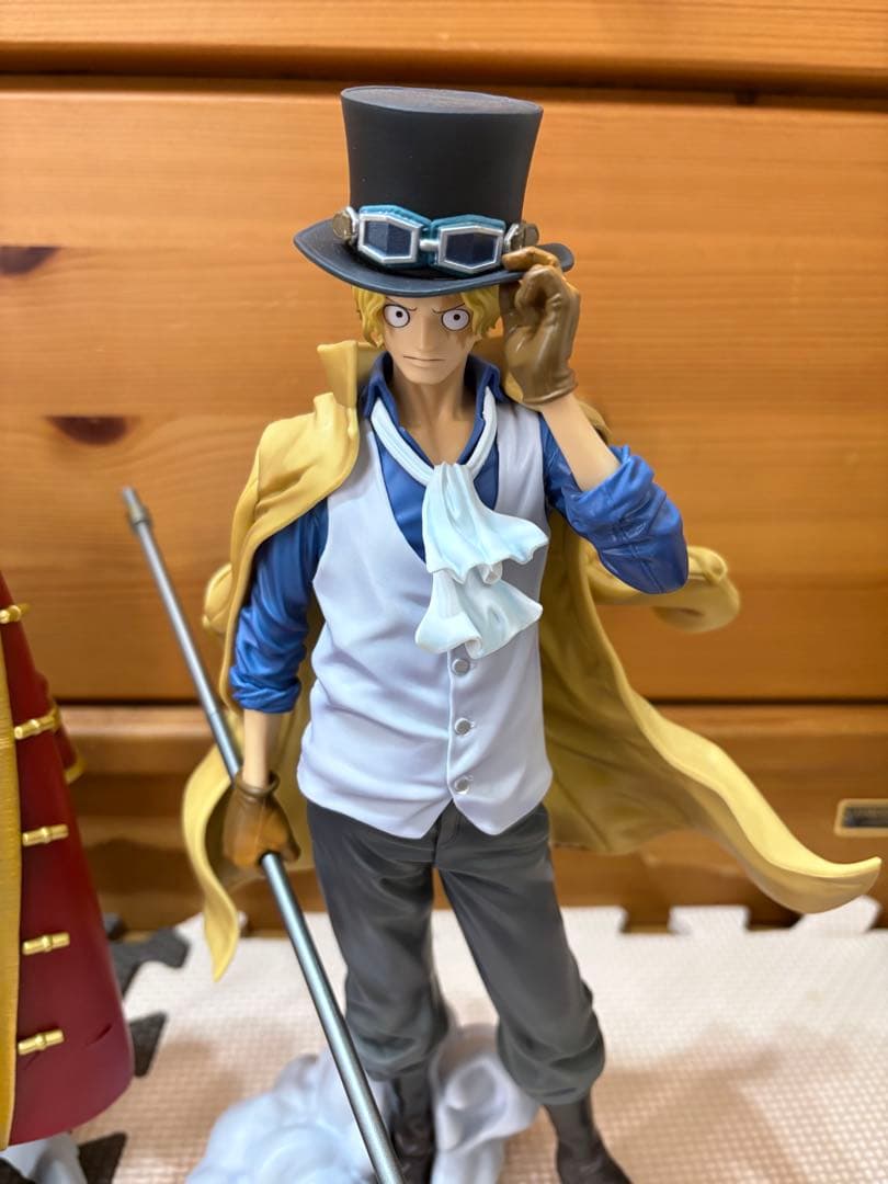 ワンピース バンプレくじ　シャンクス ロジャー サボ　3体セット　A賞　開封