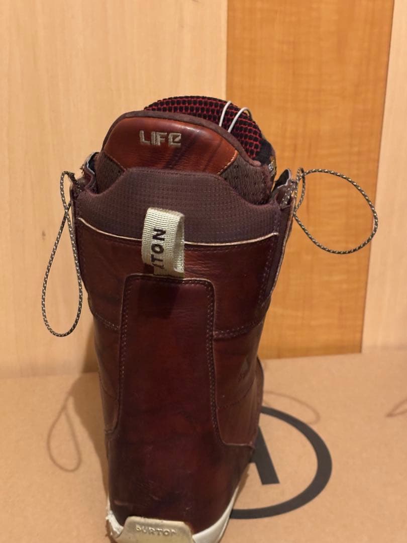 バートンアイオンレザー