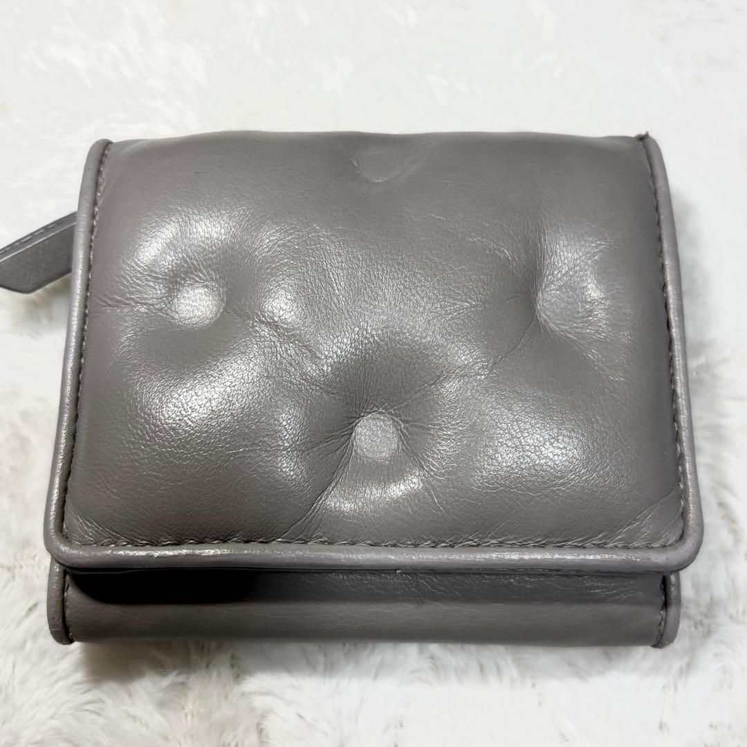 美品✨　【マルジェラ】折り財布 グラムスラム カレンダー オールレザー グレー