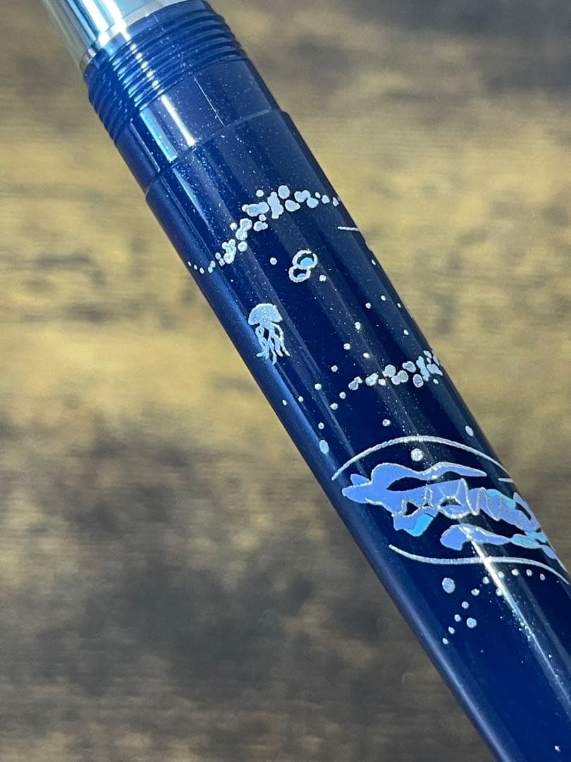 未使用　カ.クリエ プレミアムクロス×プロフェッショナルギアスリム 海月　万年筆