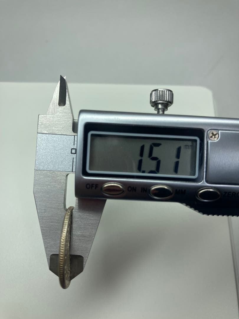 カマチョ　旭日竜50銭銀貨　明治4年　大型　トメ本　大竜　明治３年