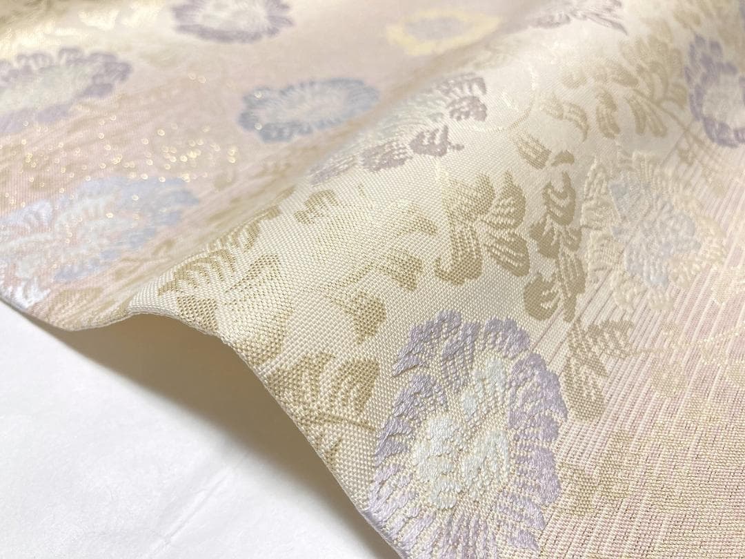 未使用 新小石丸 西陣織 牡丹唐草 袋帯 金 クリーム ピンク 紫 水色 700