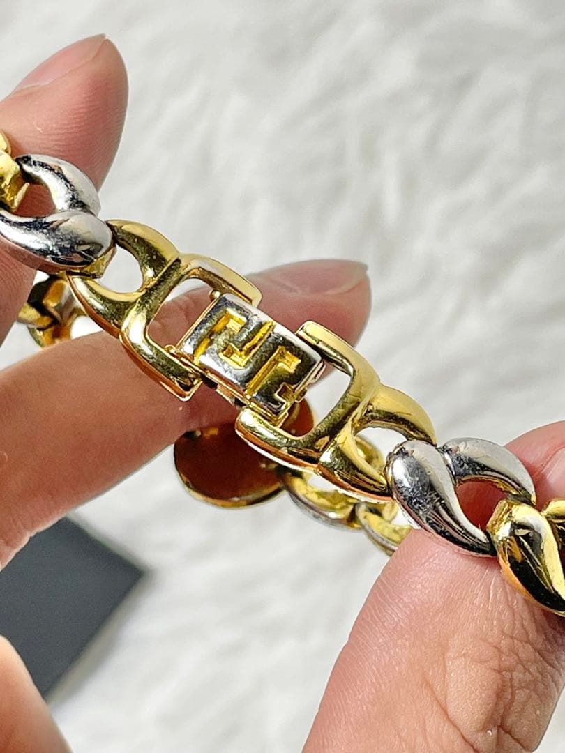 GIANNI VERSACE ジャンニヴェルサーチ メデューサ ブレスレット