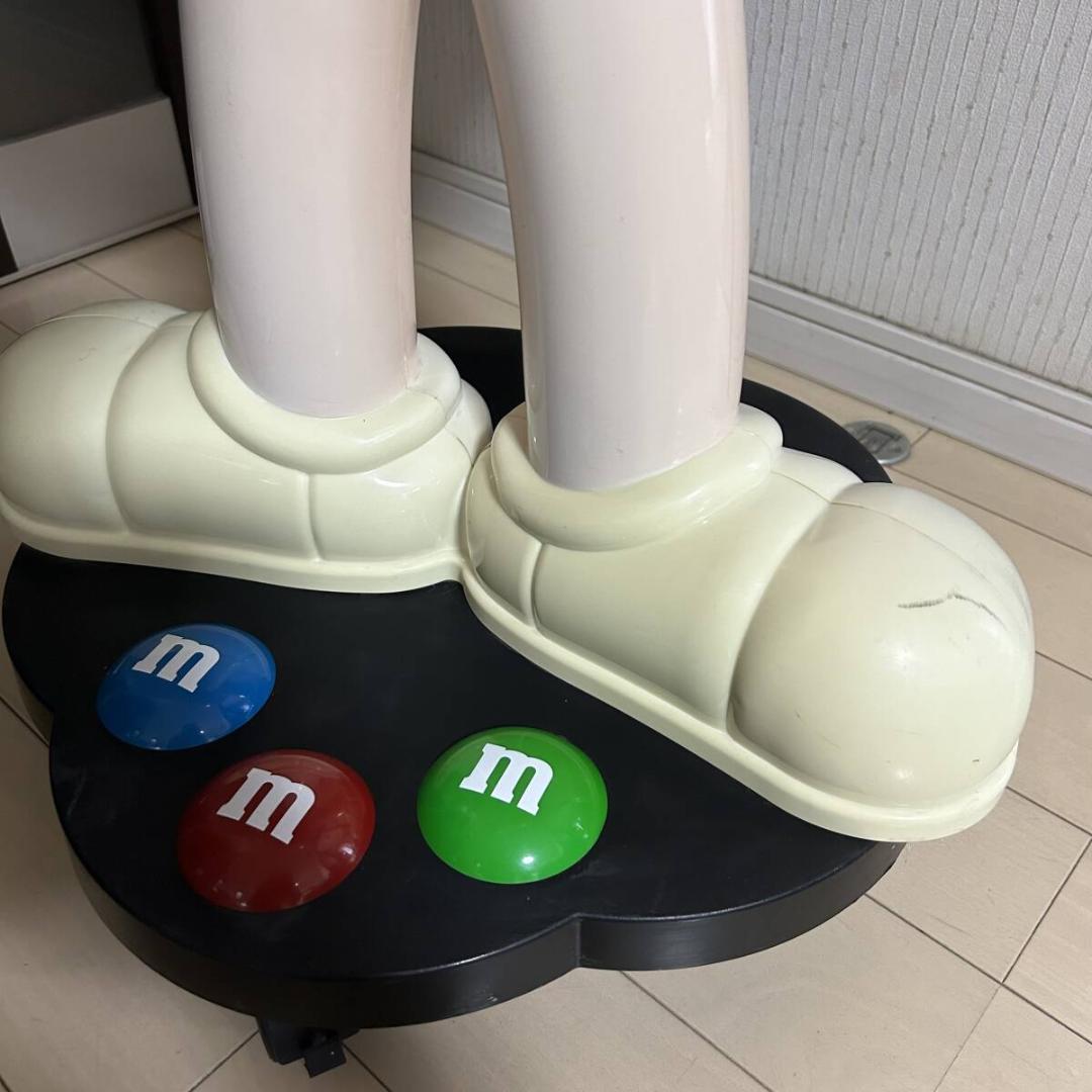 超大型★M&M's エムアンドエムズ ストアーディスプレイ 店舗什器　赤/レッド
