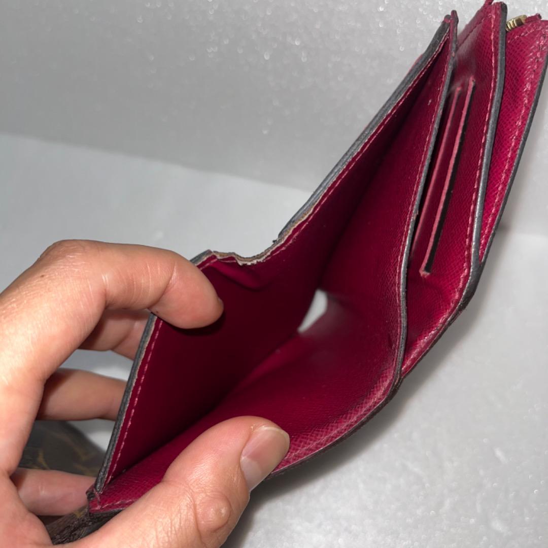 ルイヴィトン　モノグラム　財布　フューシャ　アリアンヌ　M62036