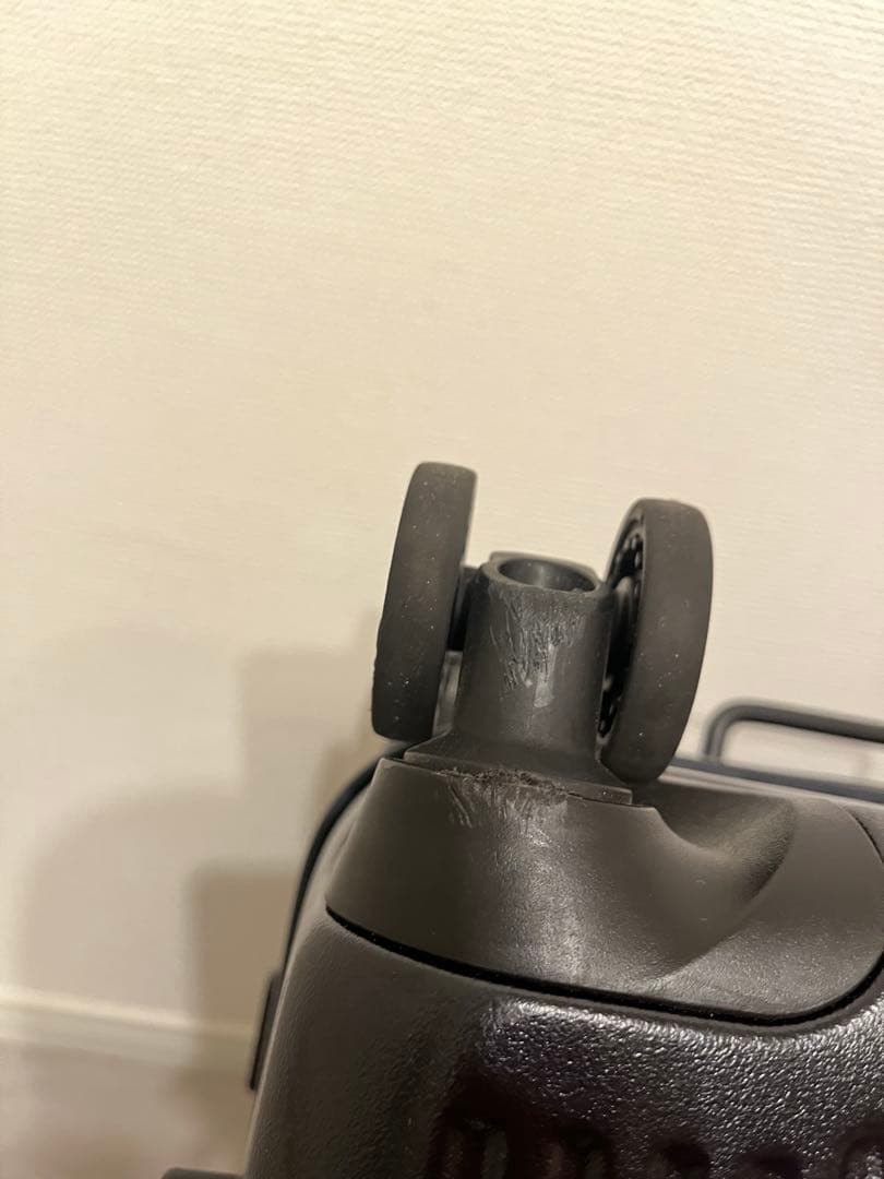 イノベーター INV60 62L ダークネイビー