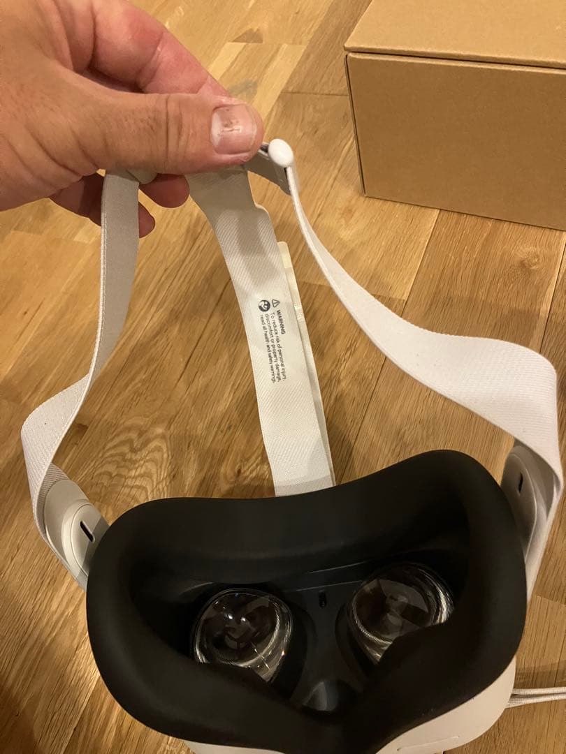  Quest 2 128gb 本体 コントローラー付き　メタクエスト2