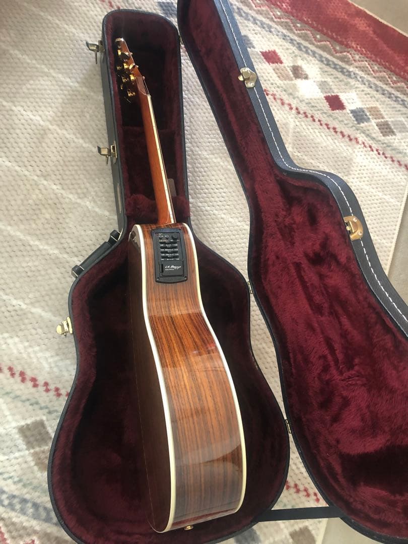 CRAFTER アコースティックエレアコ　ハードケース付き