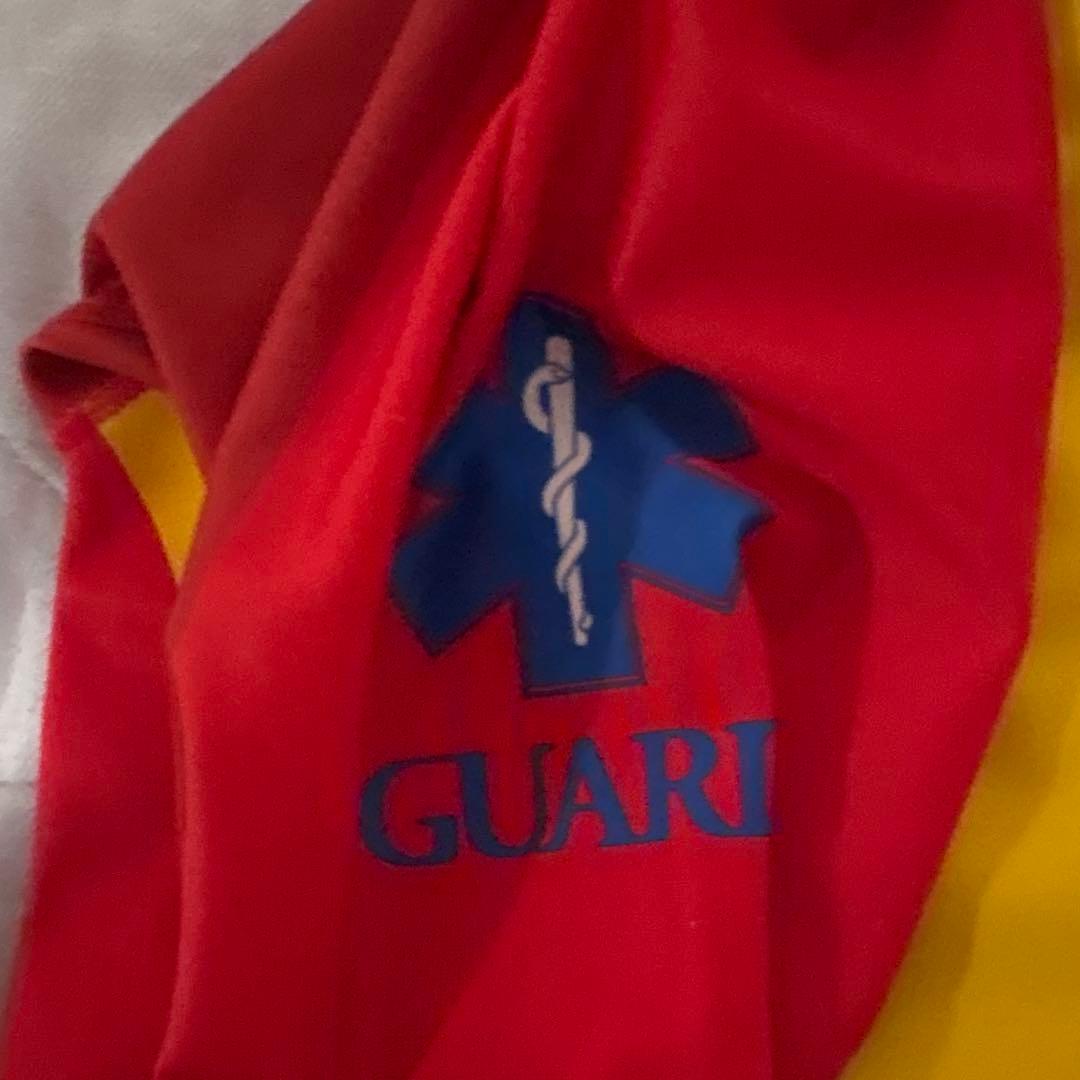 SURF PATROL ラッシュガード 赤/黄と短パンセット