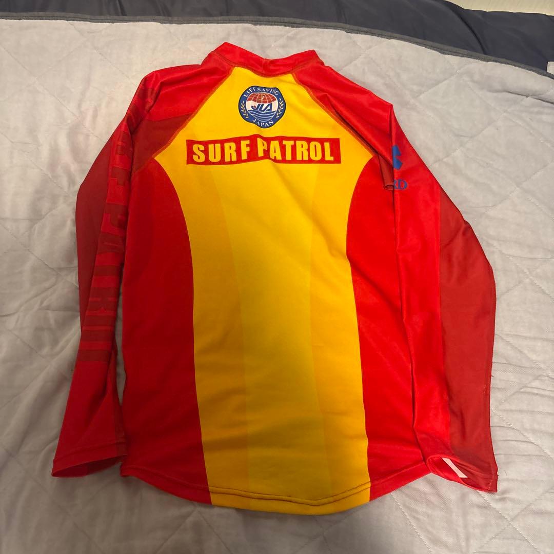 SURF PATROL ラッシュガード 赤/黄と短パンセット