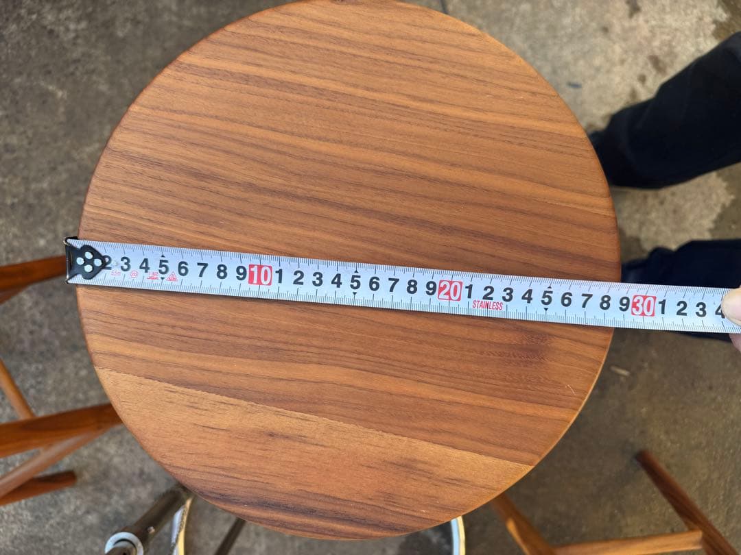 w*o様 ドルフハイスツール