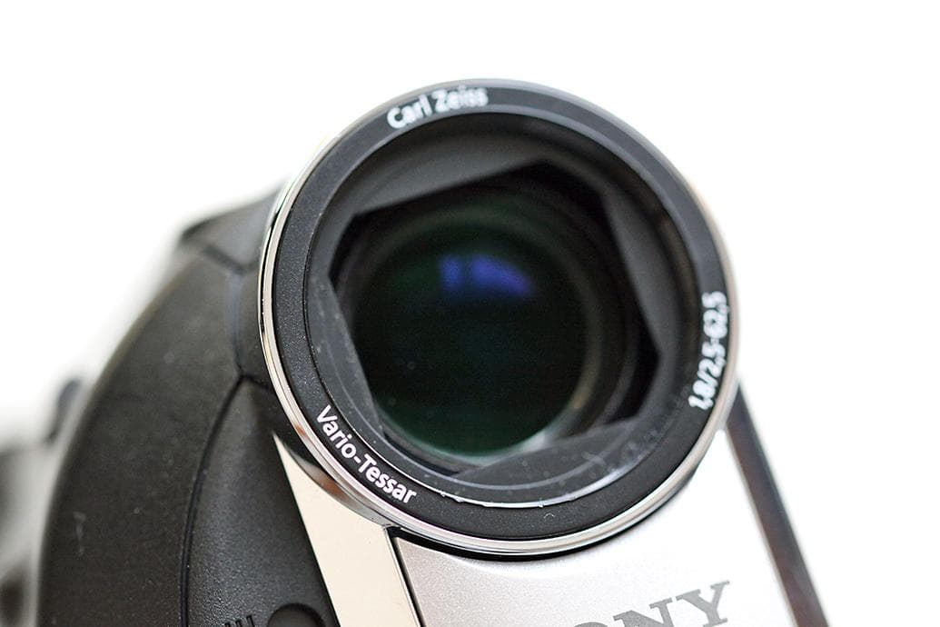 ＧＡＫＵ、Sony handycam DCR HC62 Q460