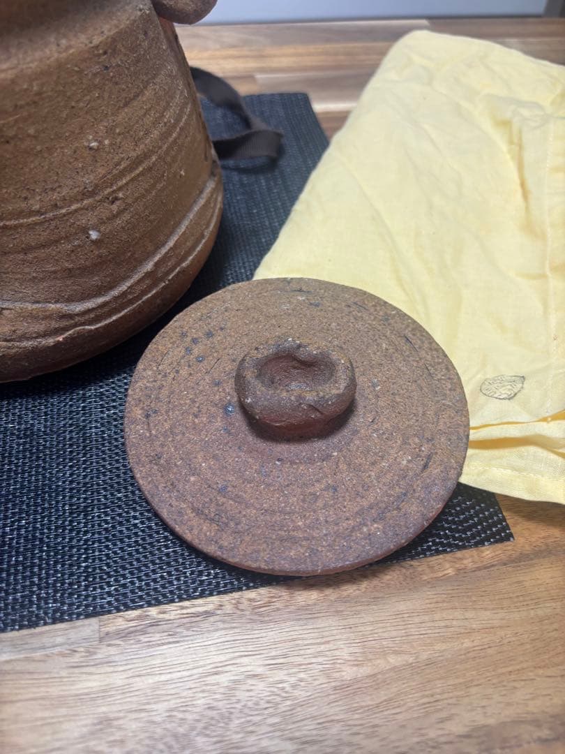 茶道具　信楽　水指　奥田英山　信楽焼　英山