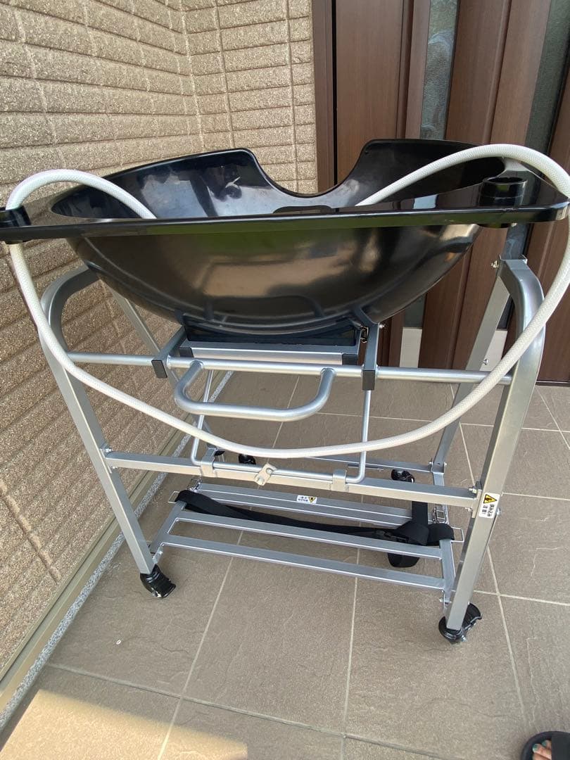 【折りたたみシャンプー台】 訪問理美容に!!