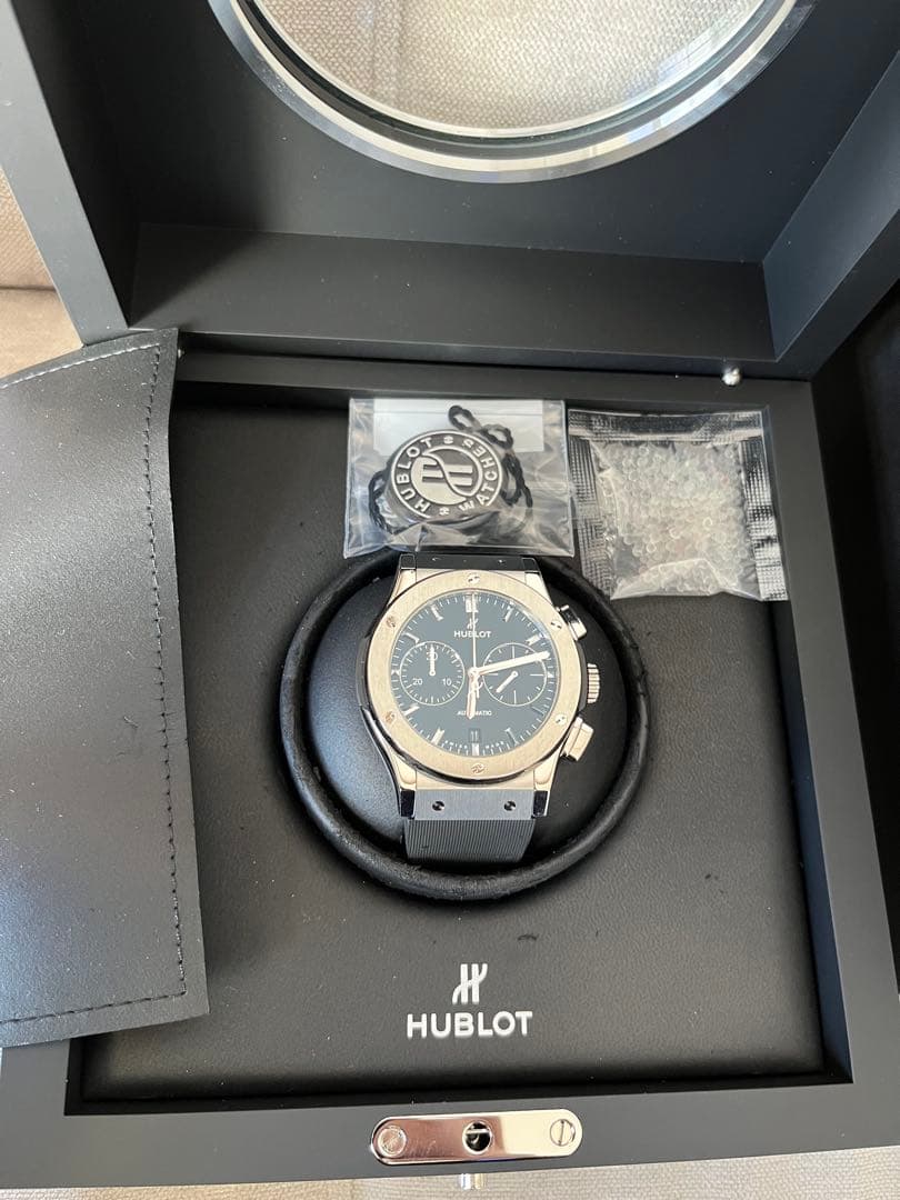 未使用品　HUBLOT クラシックフュージョン　521.NX.1171.RX