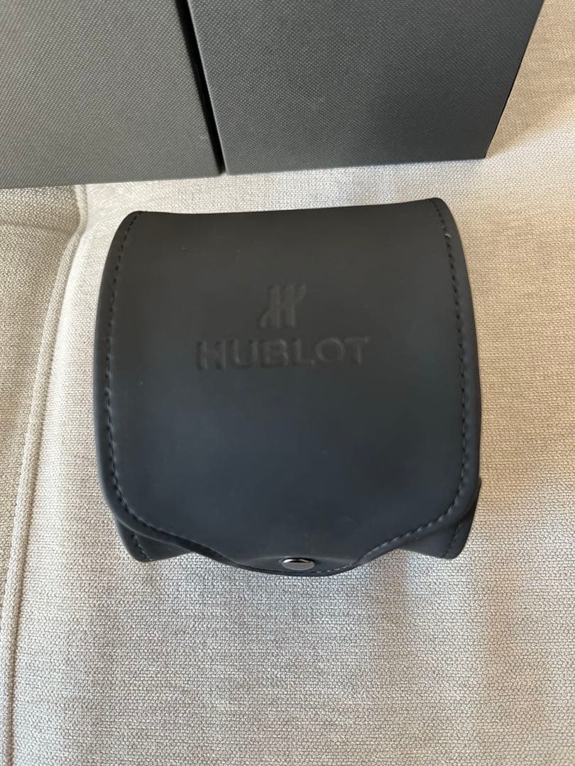 未使用品　HUBLOT クラシックフュージョン　521.NX.1171.RX