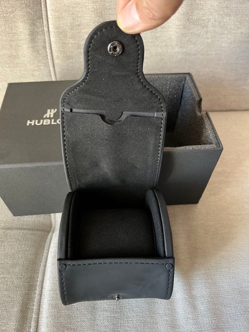 未使用品　HUBLOT クラシックフュージョン　521.NX.1171.RX