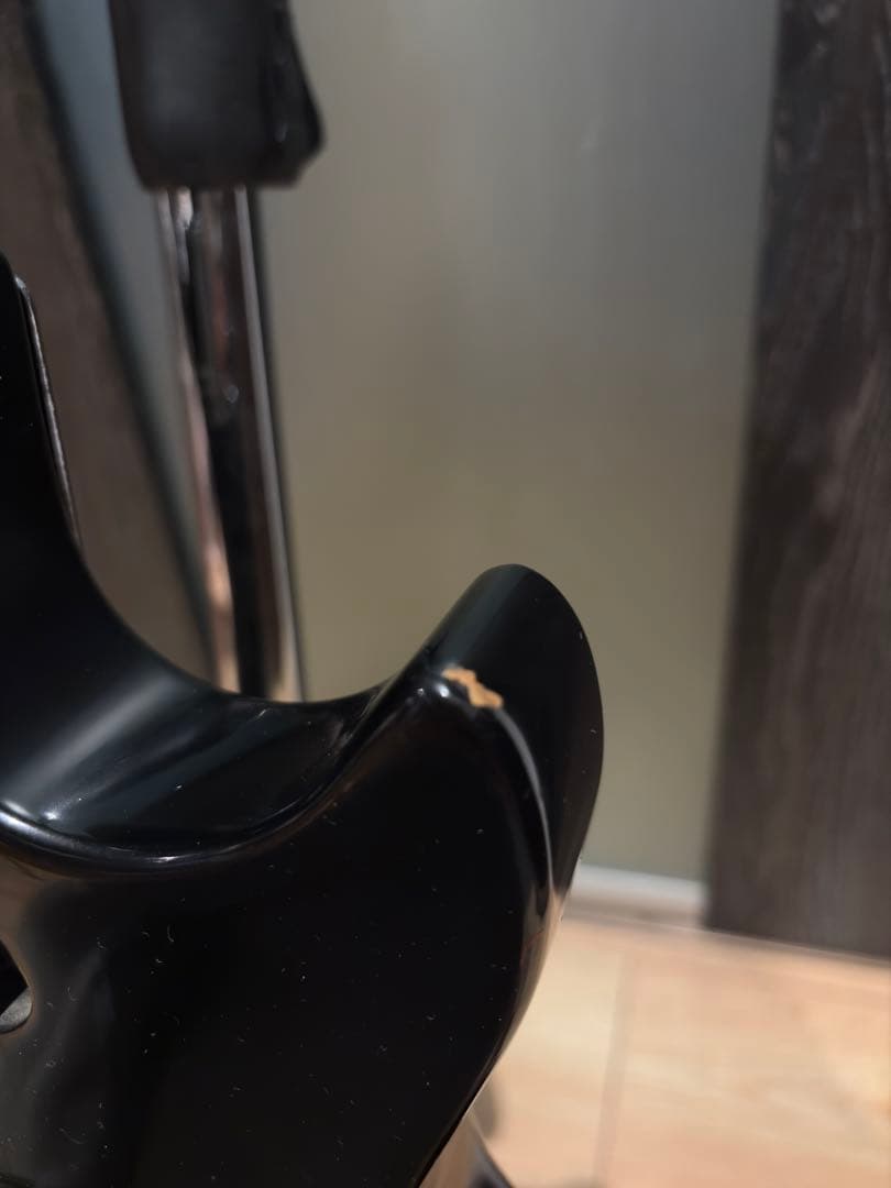 Edwards by ESP エドワーズ E-I-85LP