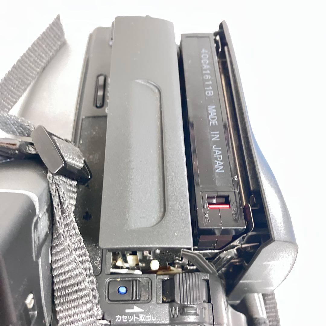 SONY Video8 ビデオカメラ　CCD-TRV20 ②