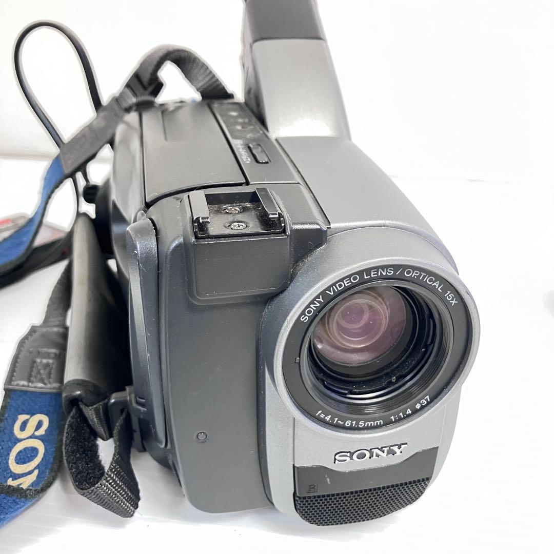SONY Video8 ビデオカメラ　CCD-TRV20 ②