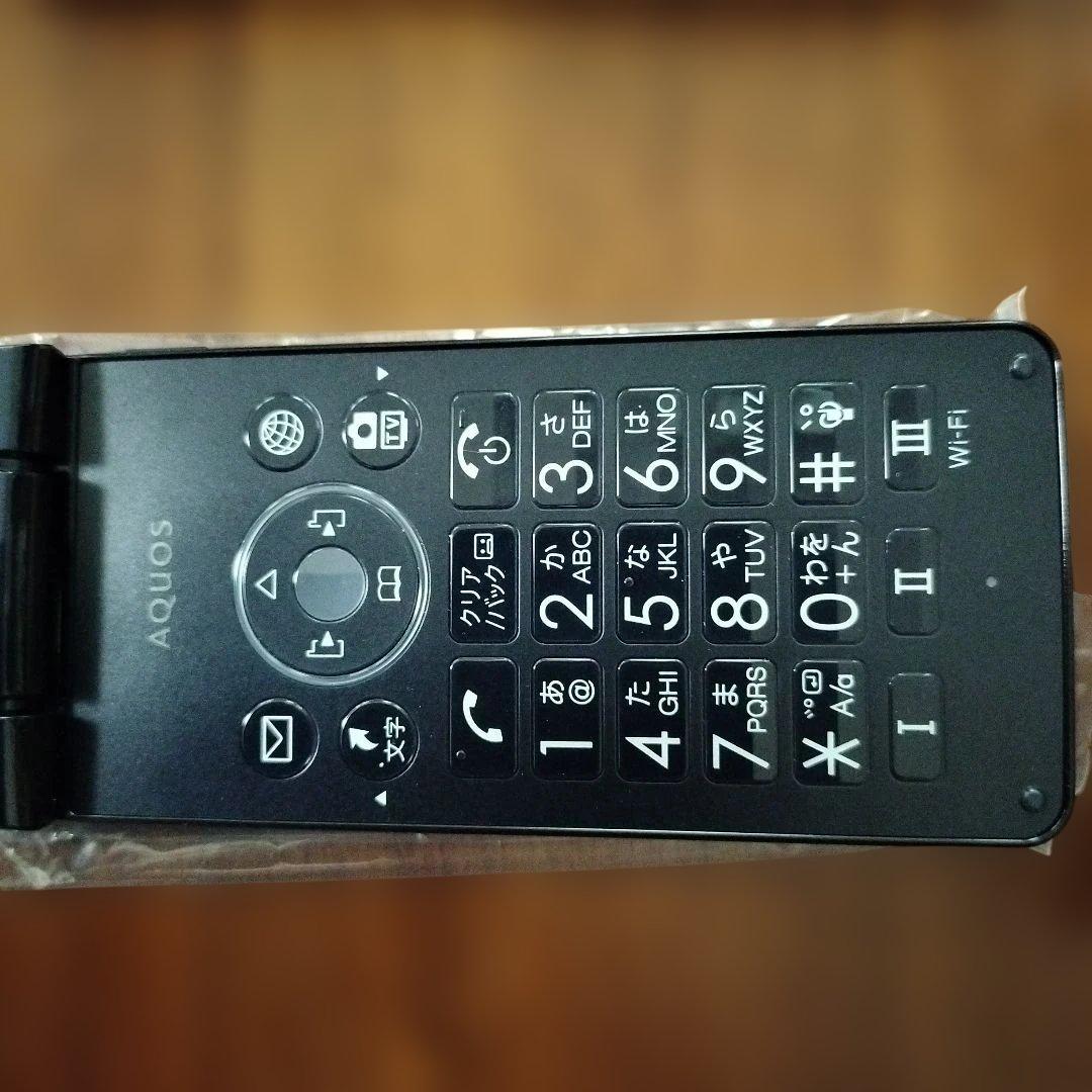 【新品同様・SIMロック解除済】AQUOS ケータイ3 806SH ブラック
