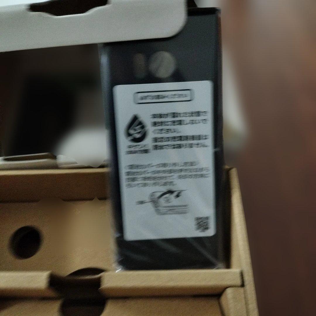 【新品同様・SIMロック解除済】AQUOS ケータイ3 806SH ブラック