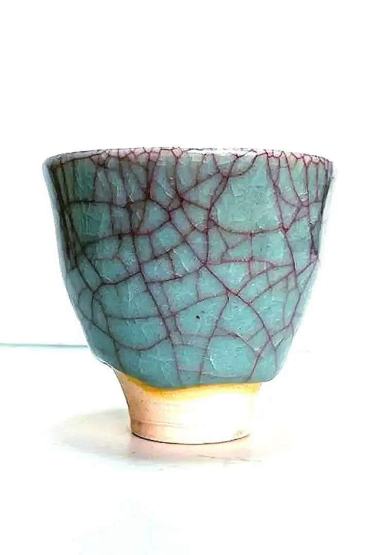 新品未使用　吉田周平　青瓷　ぐい呑み　共箱つき