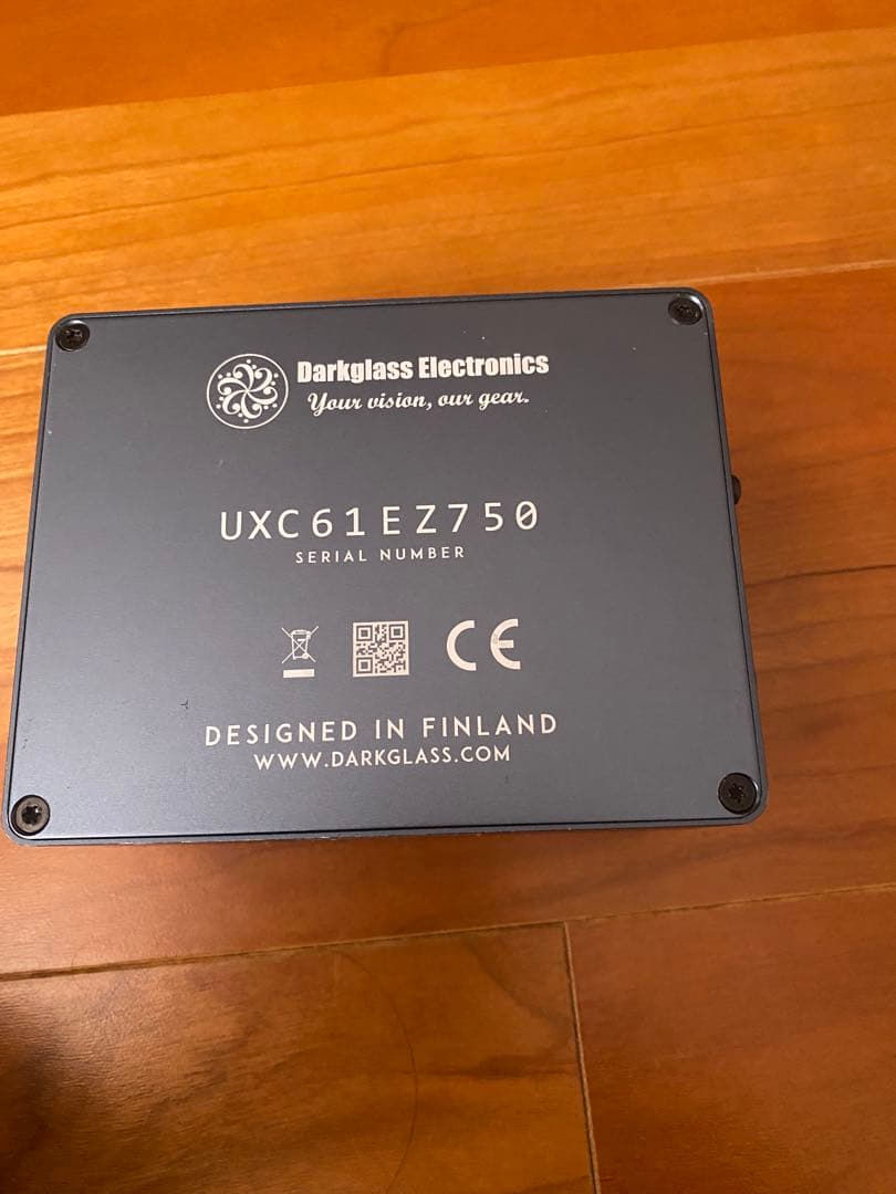 ギター Darkglass ALPHA OMEGA ULTRA