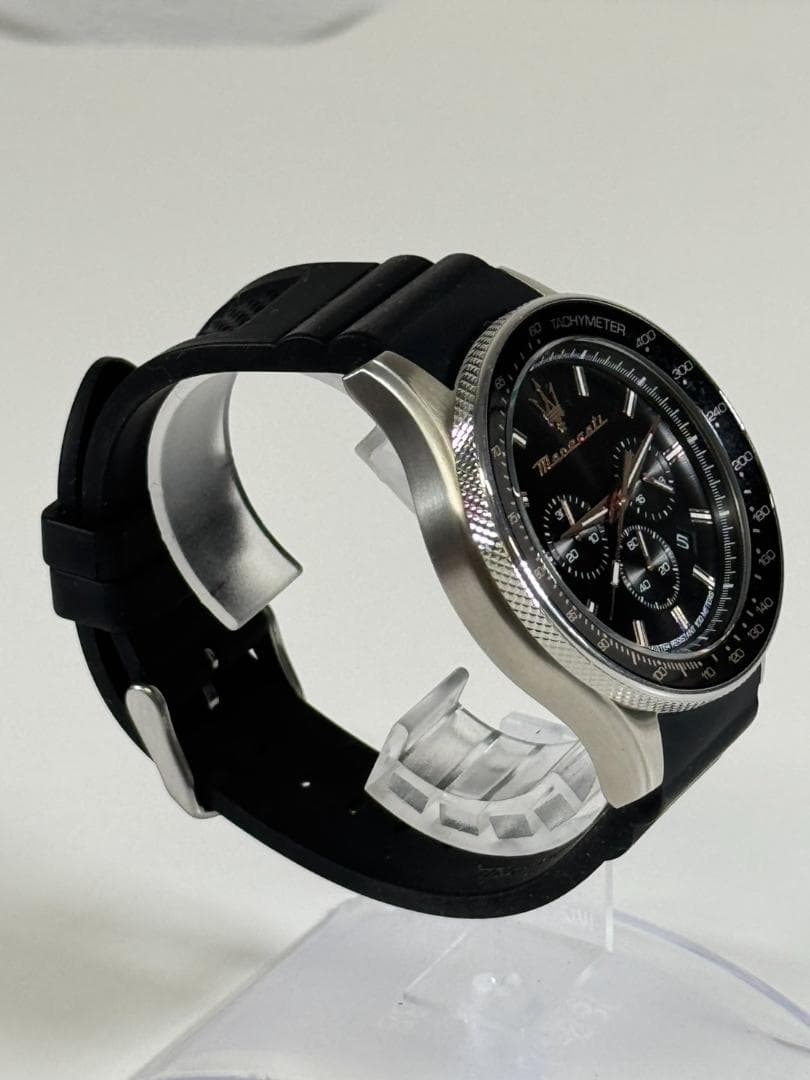 【美品】Maserati クロノグラフ 時計 ブラック ラバーベルト