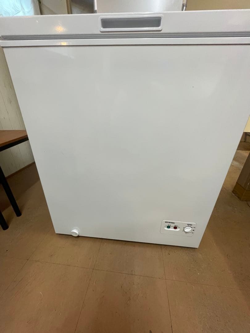 冷凍ストッカー　142L ICSD-14A-W 2022年製　アイリスオーヤマ