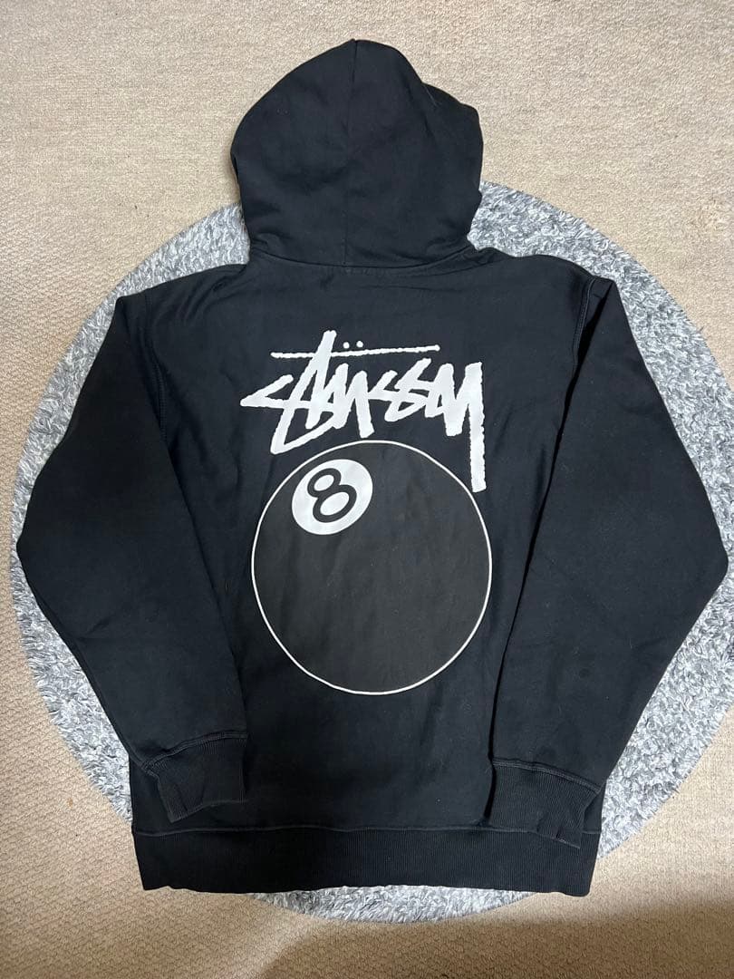 stussy 8ボールパーカー