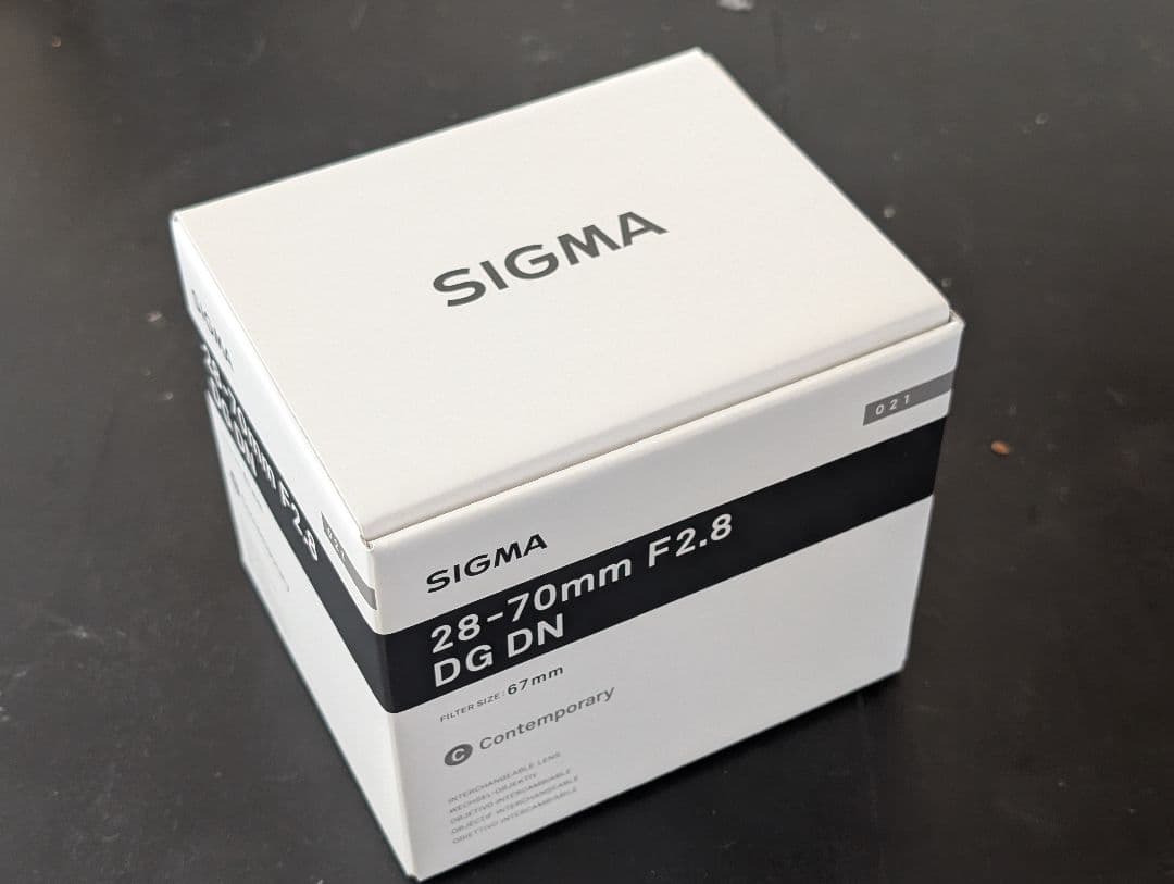 新品、未使用 SIGMA 28-70mm F2.8 DG DN ソニーEマウント