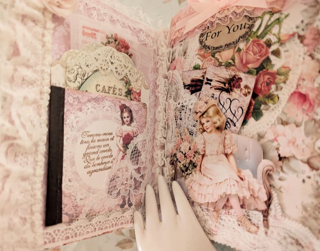 薔薇とレースのロマンチックスィートジャンクジャーナル*Charming*