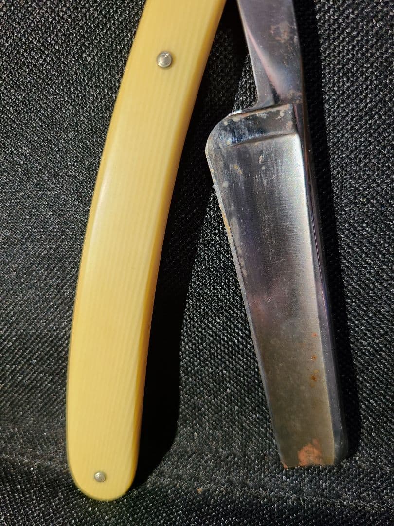 プロ理容師用剃刀　旧型　アンティーク