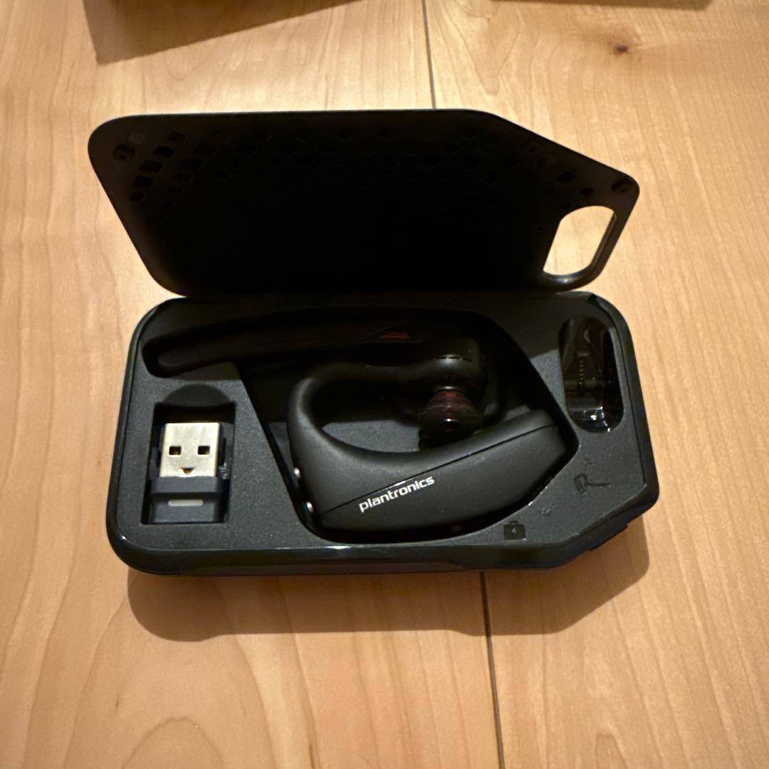 Poly Voyager 5200 UC ワイヤレスヘッドセット