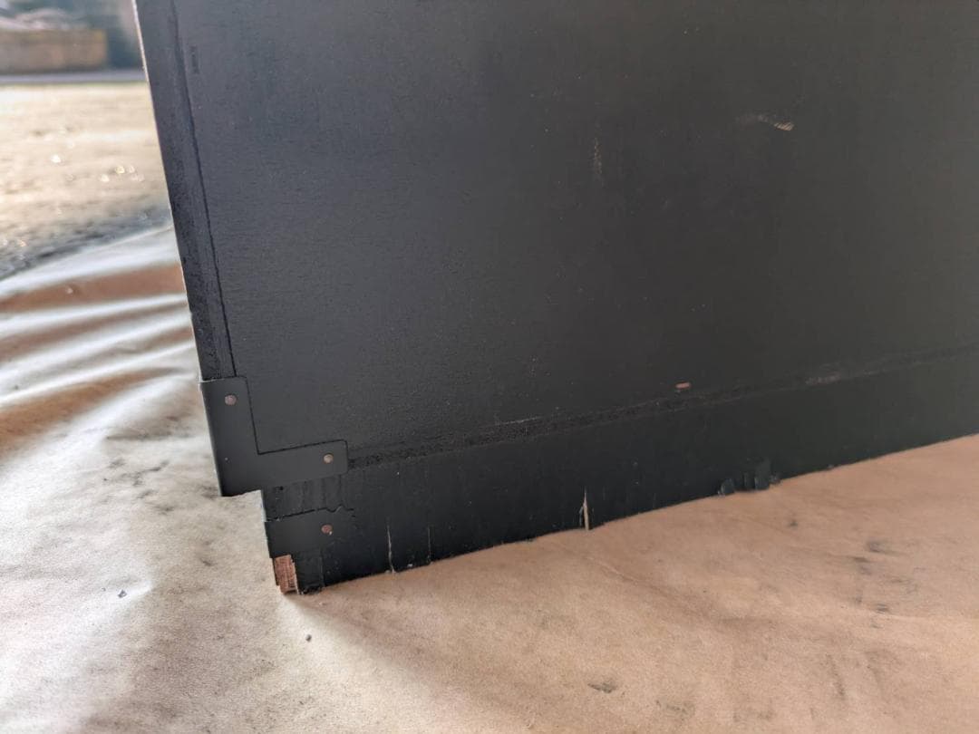 木製箪笥 4引き出し 格子窓付き（金庫付）