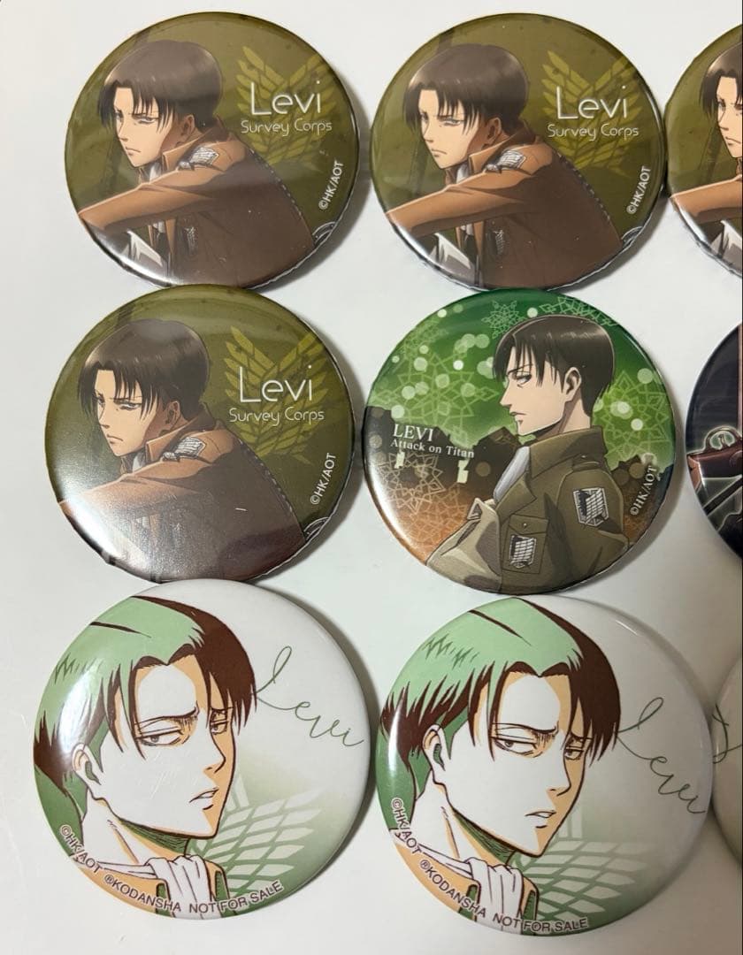 進撃の巨人 リヴァイ 缶バッジ 12点セット