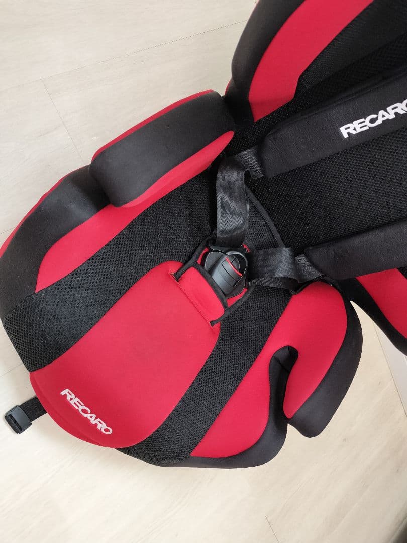 RECARO Start J 1赤/黒 チャイルドシート
