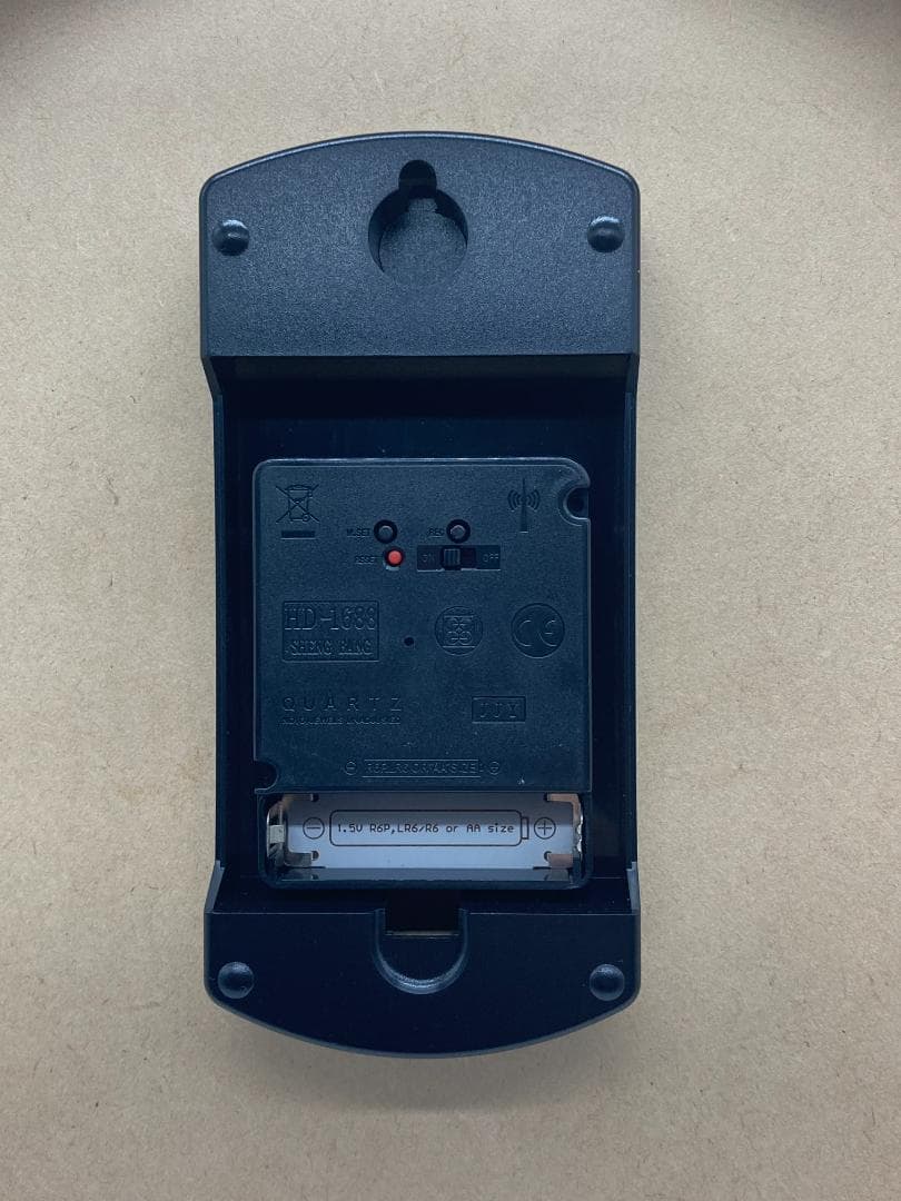 ▼LEMNOS 電波時計　RIKI 掛け時計　レムノス