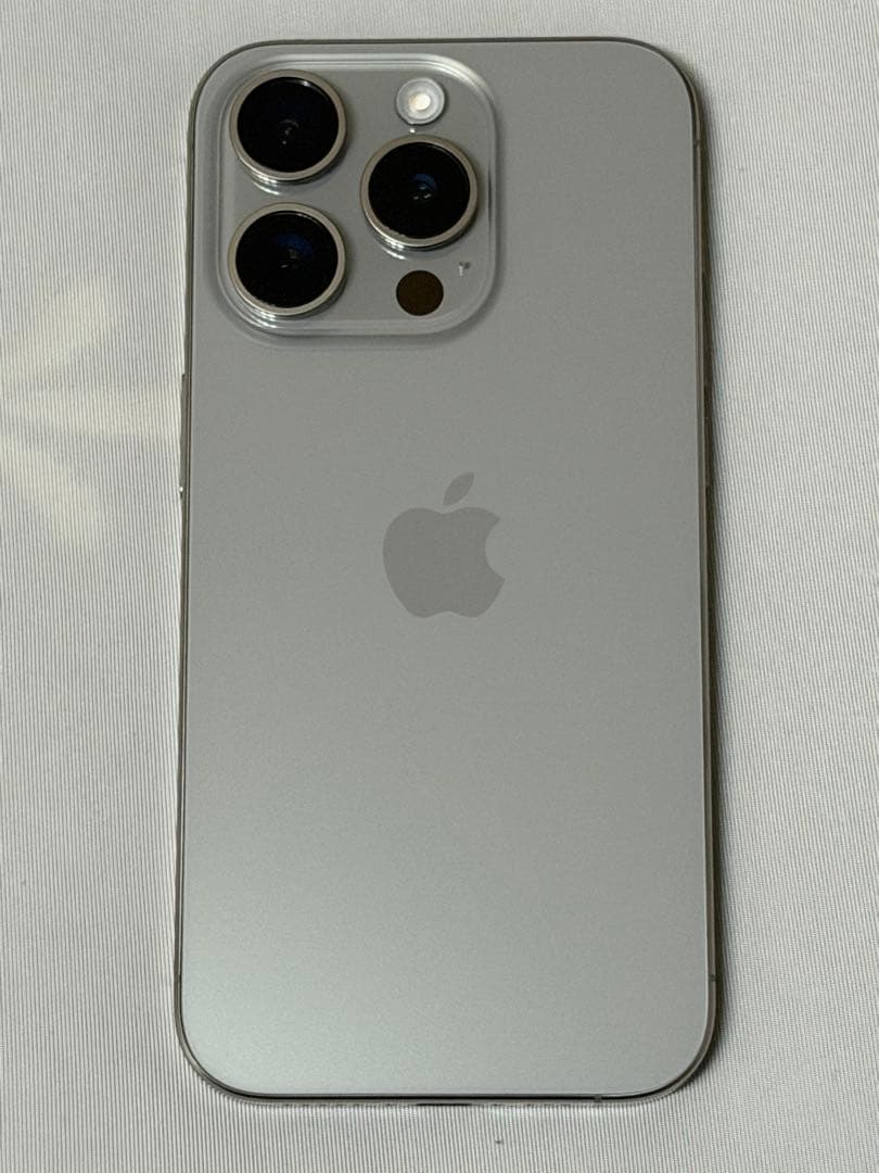 【美品】iPhone15 Pro 128GB ナチュラルチタニウム simフリー